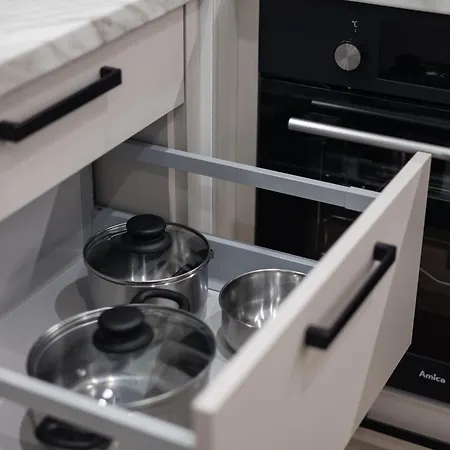 Warszawski Swit وارسو